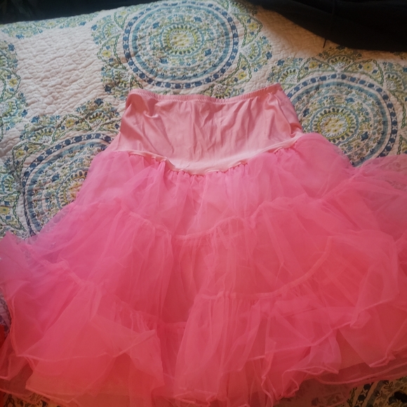 Petticoats, crinolines - Picture 2 of 8
